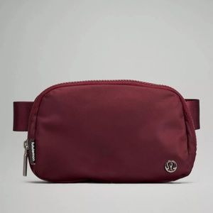 Lululemon Everywhere Belt Bag- Red Merlot
